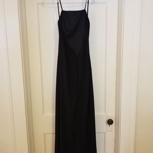 Super simple black maxi dress